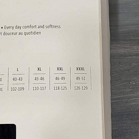 Lacoste Black V Neck T Shirts XXL Slim Fit 100% Cotton 3 Pack Open Box - Picture 4 of 6